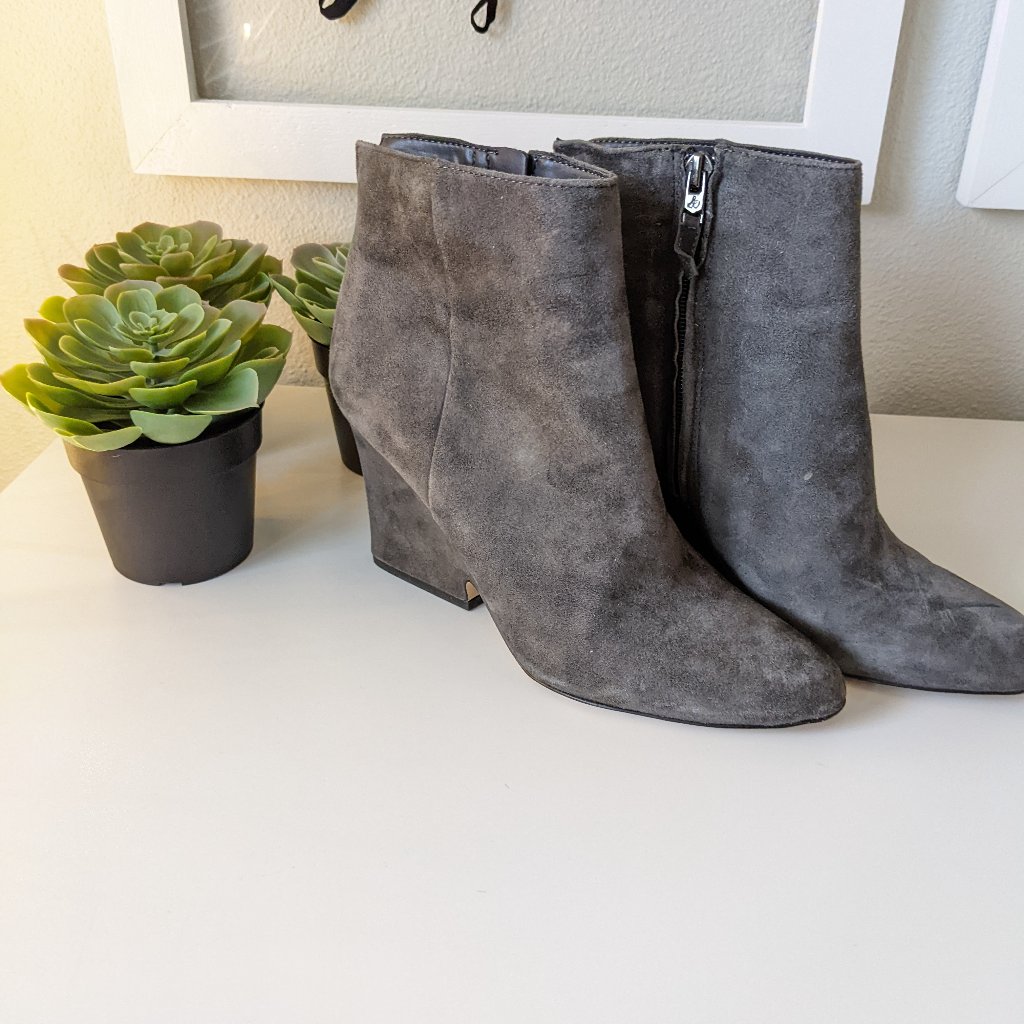 Sam Edelman- Wilson Grey Suede Ankle Boot